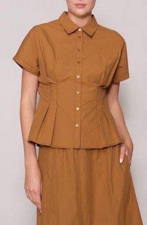 Melloday Godet Short Sleeve Button-Up Shirt in Camel W/Navy Stitch at Nordstrom Rack, Size X-Large