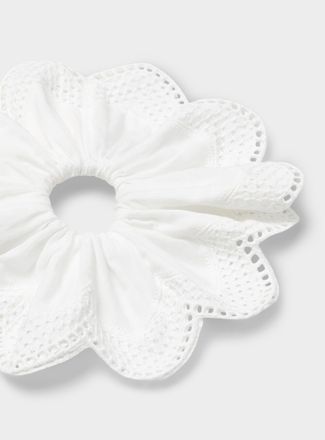 Simons Womens Large pearl and openwork scalloped scrunchie