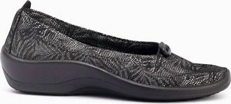 Arcopedico Womens Cabrera Flat In Black Palm