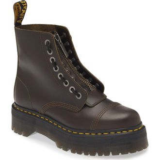 Dr. Martens fashion − Browse 2000+ best sellers from 23