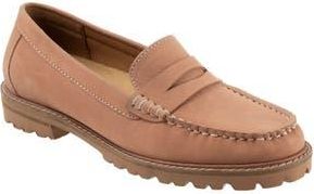 Trotters Francey Loafer in Pale Pink Nubuck at Nordstrom Rack, Size 9.5