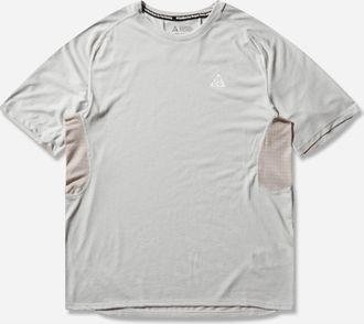 Nike Men s ACG Solar Chase Dri-FIT ADV Trail Running Top Grey Fog