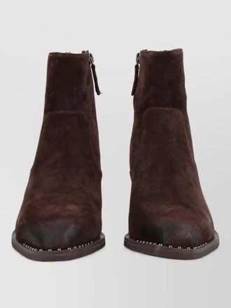 Ash boots