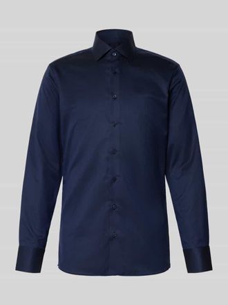 Eterna Slim Fit Business-Hemd mit Kentkragen in Marine, Gr&ouml;&szlig;e 41