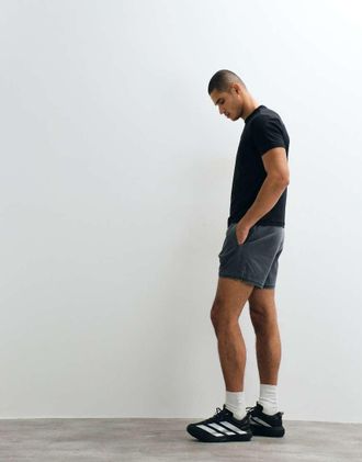 Abercrombie & Fitch YPB - Pantaloncini da allenamento in jersey nero slavato