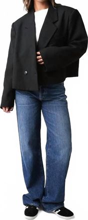 Olivaceous Cindy Cropped Blazer In Black