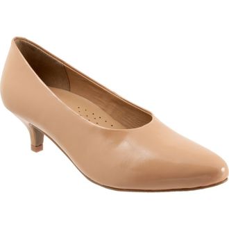 Trotters Kimber Kitten Heel Pump in Beige Patent at Nordstrom Rack, Size 10.5