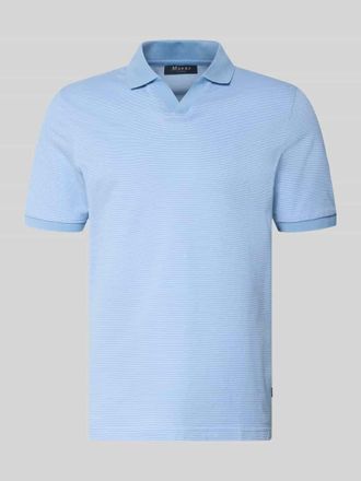 Maerz MAERZ Muenchen Regular Fit Poloshirt aus Baumwolle mit V-Ausschnitt in Hellblau, Gr&ouml;&szlig;e 48