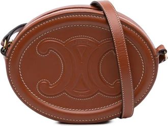 Celine Borsa a tracolla Cuir Oval piccola in pelle di vitello con chiusura Triomphe 2021 - Marrone