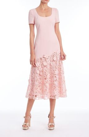 Badgley Mischka Mixed Media Floral Lace Cocktail Dress in Blush at Nordstrom, Size 8