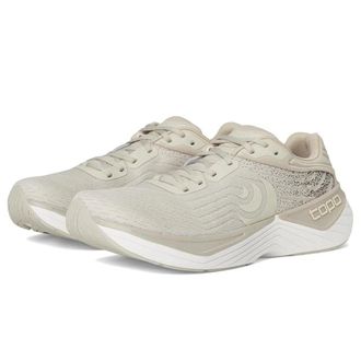 Topo Athletic Athletic Ultrafly 5 W076 Sneakers Tan Lace Up Road Running Shoes