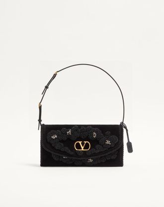 Valentino Garavani Valentino Garavani Devain Small Embroidered Velvet Shoulder Bag Wo