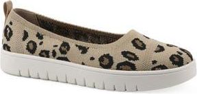 White Mountain Naveen FOM Recovery Flat in Leopard/Fabric at Nordstrom Rack, Size 6.5