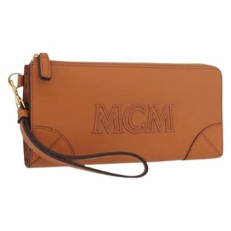 MCM Pre-owned Clutches, female, Brown, Size: ONE SIZE Pre-owned Long Wallet