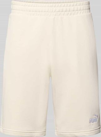 Puma Shorts mit Label-Stitching in Offwhite, Gr&ouml;&szlig;e XXXL