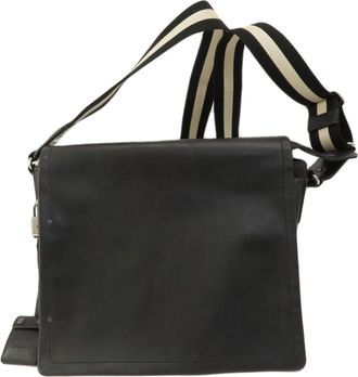 Bally Leather Shoulder Bag (Pre-Owned)