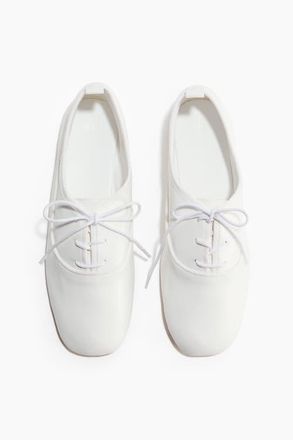 H&M Lace-up Ballet Flats in White at Nordstrom, Size 11