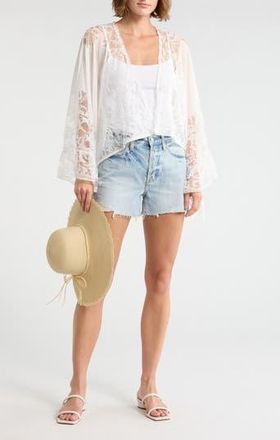 Vince Camuto Cropped Lace Topper & Hat Set in White at Nordstrom Rack