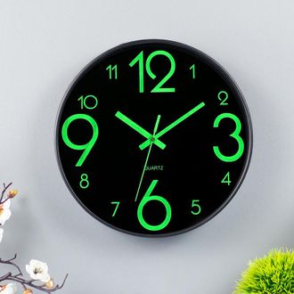 OEM Reloj Luminoso, Silencioso, Funciona Con Pilas Y No Hace Tictac. Cuenta Con N&uacute;meros Y Manecillas Luminosas Que Absorben Energ&iacute;a. Decoraci&oacute;n Luminosa P