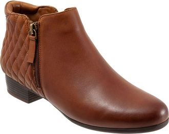Trotters Major Bootie in Luggage Quilted at Nordstrom, Size 6.5