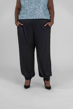 Nouvelle/Silk95Five Mara Joggers In Black