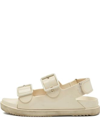 Gucci double g buckle sandals - Neutrals