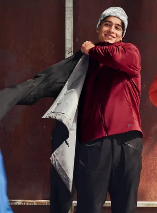 I.FIV5 Mens Insulated hooded jacket Biosourced Sorona insulation