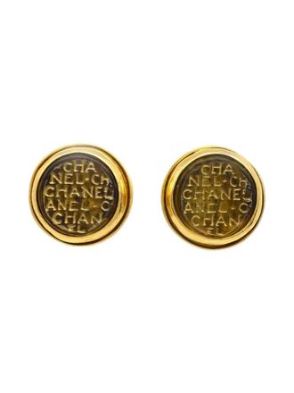 Chanel 1999 logo-engraved earrings - women - Gold Plated/Acrylic - One Size