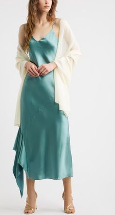 Nordstrom Silk Chiffon Wrap in Ivory Vanilla at Nordstrom