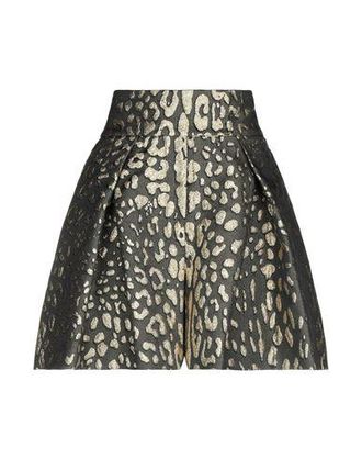 Dolce & Gabbana PARTES DE ABAJO - Pantalones cortos y bermudas en YOOX.COM