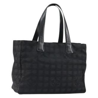 Chanel Pre-owned Tote Bags, female, Black, Size: ONE SIZE Pre-owned Nylon Tote Bag