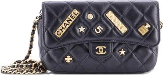 Chanel Lucky Charms Classic Flap Phone Holder with Chain Quilted Lambskin crossbody bag - Zwart