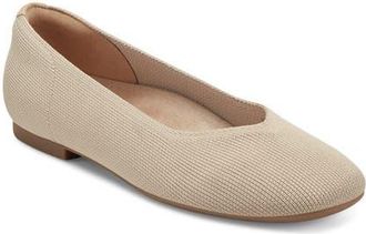Easy Spirit Norene Flat in Natural at Nordstrom, Size 6.5