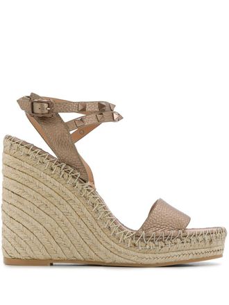 Valentino Garavani rockstud espadrille wedge sandals - Gold