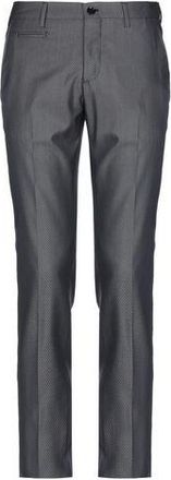 Patrizia Pepe BOTTOMWEAR - Trousers sur YOOX.COM