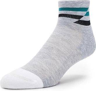 Feetures Elite Max Cushion Quarter Crew Cut Socks Shoes Gray Track : MD (US Mens Shoe 6-8.5 - Womens Shoe 7-9.5), Spandex/Polyester/Nylon