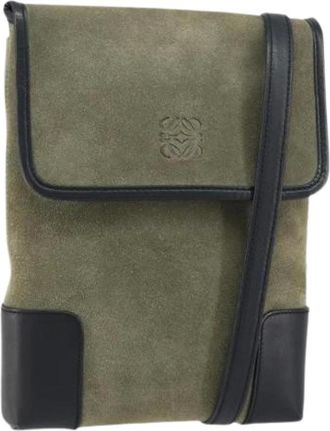 Loewe Pre-owned Cross Body Bags, female, Green, Size: ONE SIZE Pre-owned Suede Shoulder Bag