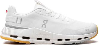 On Running Fitness, Dames, Wit, 40 1/2 EU, Polyester, Cloudnova Form 2