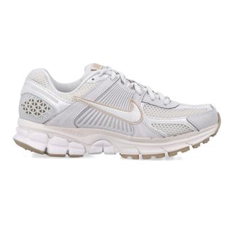 Nike Running Shoes, female, Gray, Size: 10 1/2 US Zoom Vomero 5