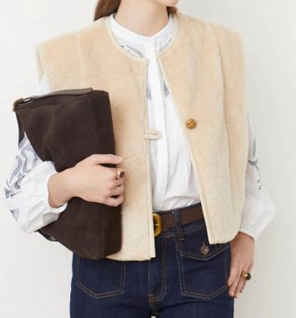 Suncoo Diego Faux Fur Vest In Creme