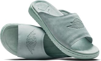 Nike Jordan Womens Jordan Modero 1 Slides in Green | AO9919-300