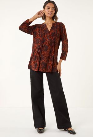 Roman Abstract Print V-Neck Stretch Top