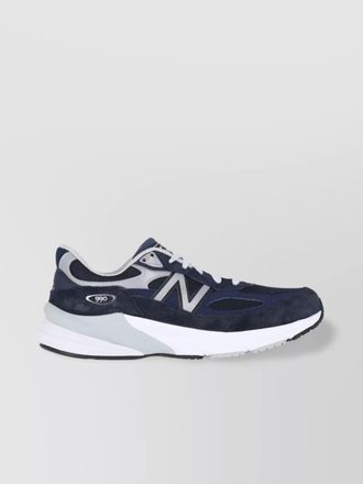 New Balance low-top sneakers
