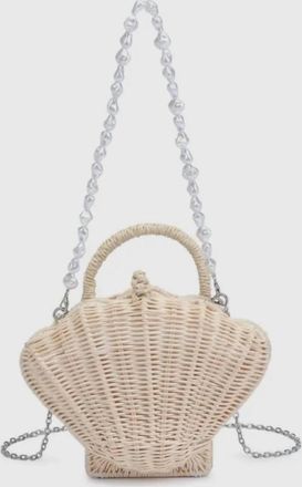Urban Expression Womens Erica Seashell Crossbody Bag In Ivory