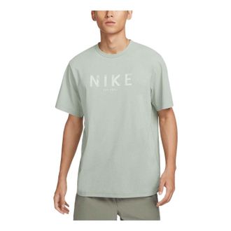 Nike Hyverse Dri-FIT UV T-Shirt Asia Sizing Jade Horizon HJ7008-370