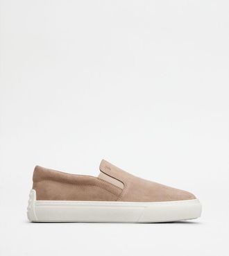 Tod's Slip-ons in Suede