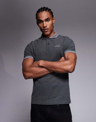 Barbour Cowley - Polo a maniche corte grigia con bordi a contrasto e logo-Grigio