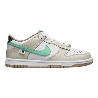 Nike Fitness, Dames, Veelkleurig, 35 1/2 EU, Leer, Dunk Low Split Seam Wit Tan Mint