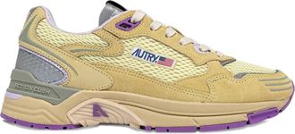 Autry logo-patch lace-up sneakers - Beige