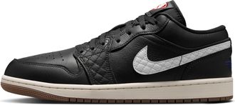 Nike Jordan Mens Air Jordan 1 Low SE Shoes in Black | IO2047-001